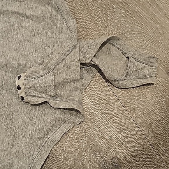 Tommy one piece - Picture 4 of 6